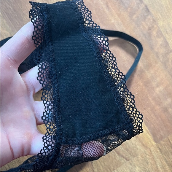 New MookiFree Black and Blue Lace Lingerie Set - Picture 10 of 16